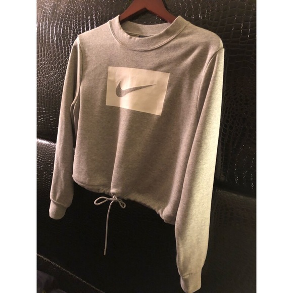 Nike Sweaters - Brand new Nike grey sweater